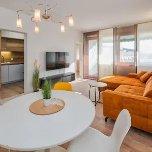  Apartment Spinut Sunset 3bd - Sea View Balcony & Quiet Area