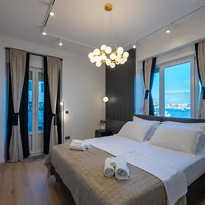  Apartment Lusso With Sea View