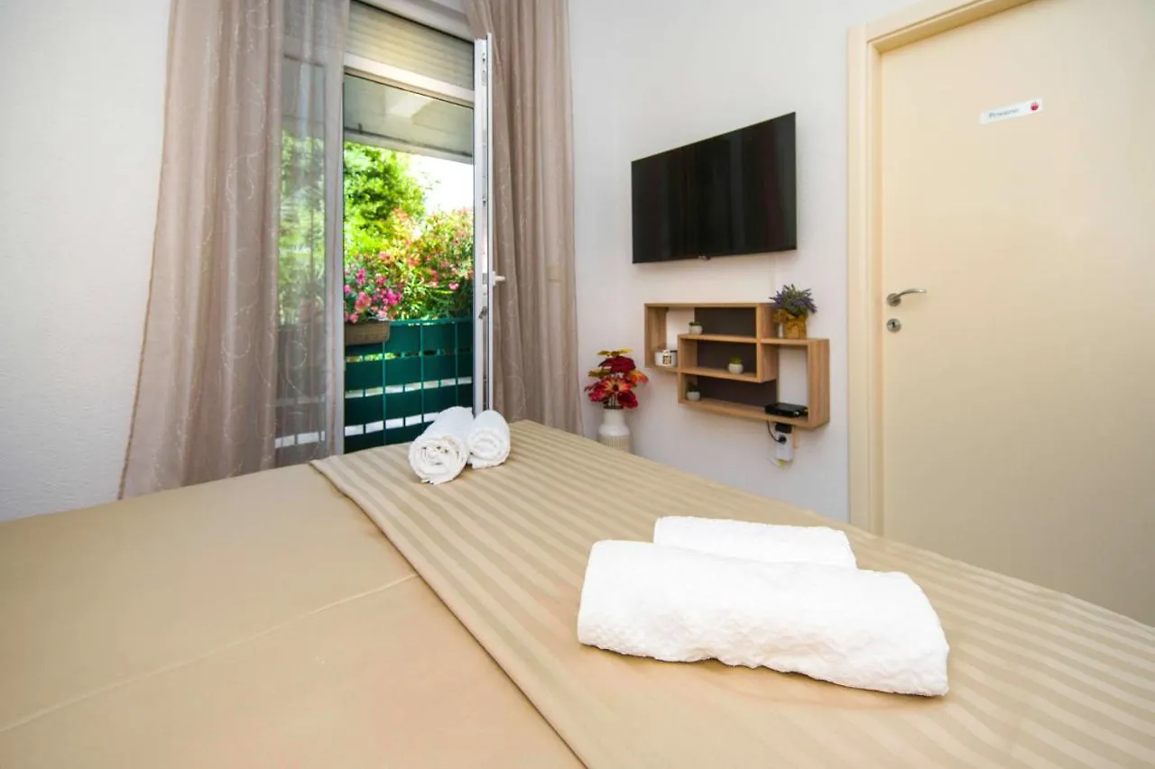 Apartment Alice Central Luxe Split